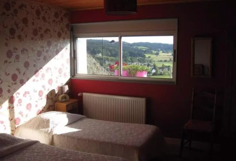 ペンション Les Genêts