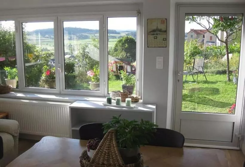 ペンション Les Genêts