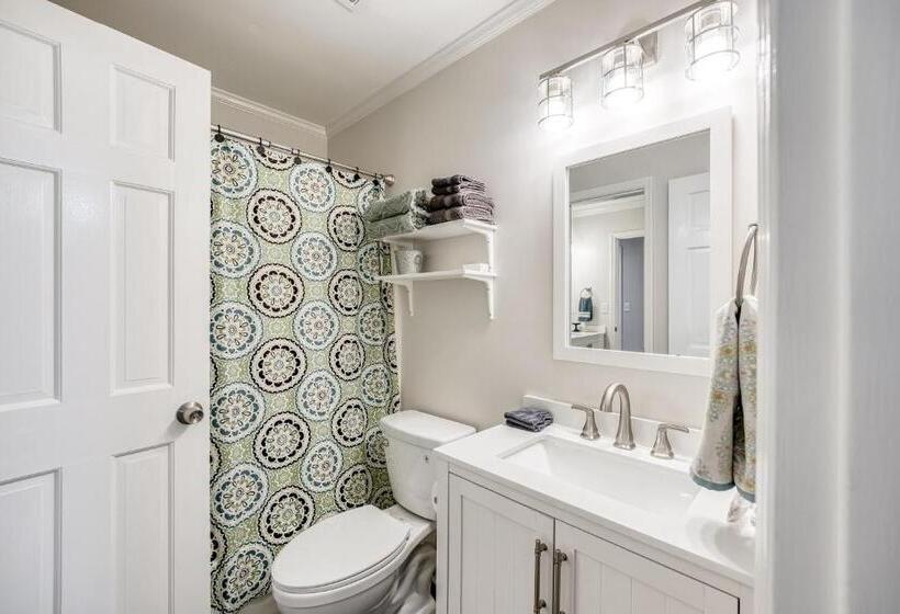 Relaxing Home Close The Battery/mins To Everything