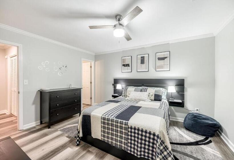 Relaxing Home Close The Battery/mins To Everything