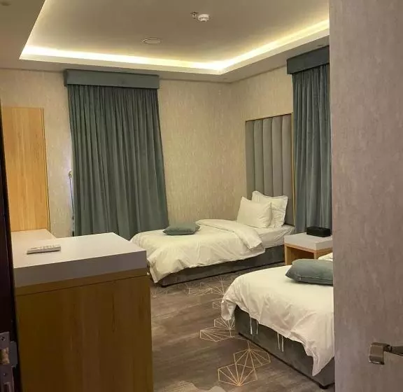 فندق روزلاند املج الشاطئ