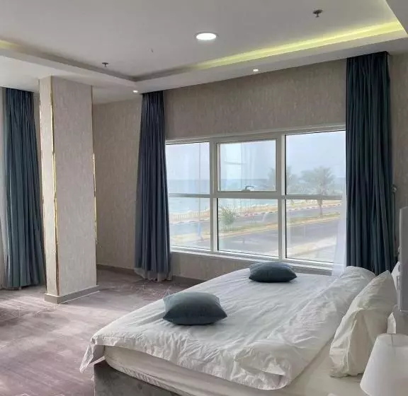 فندق روزلاند املج الشاطئ