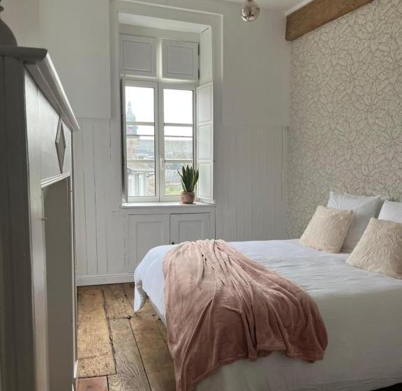 مبيت وإفطار Mercier De Montigny   Les Chambres Du Beffroi   Spa Et Massage