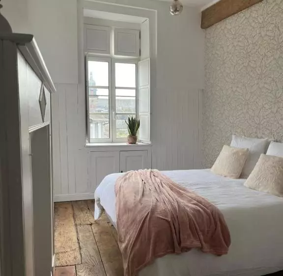 ベッドアンドブレックファースト Mercier De Montigny   Les Chambres Du Beffroi   Spa Et Massage