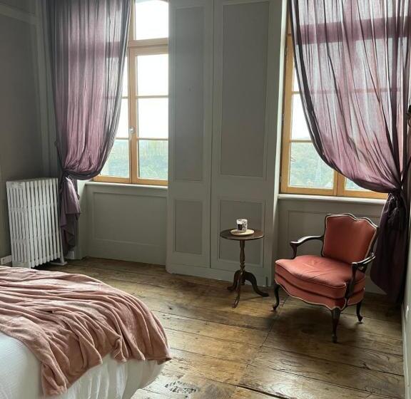 مبيت وإفطار Mercier De Montigny   Les Chambres Du Beffroi   Spa Et Massage