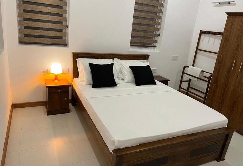 ベッドアンドブレックファースト Silina Airport Residence