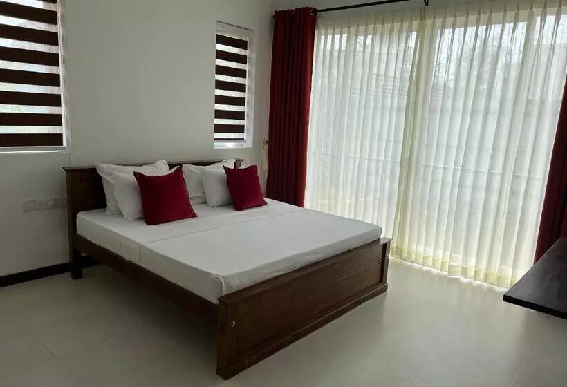 ベッドアンドブレックファースト Silina Airport Residence