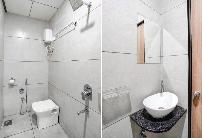 Fabhotel Vrundavan, Athwa