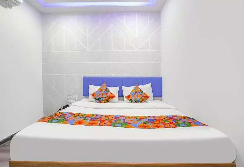 Fabhotel Vrundavan, Athwa