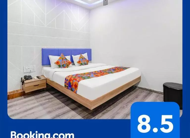 Fabhotel Vrundavan, Athwa