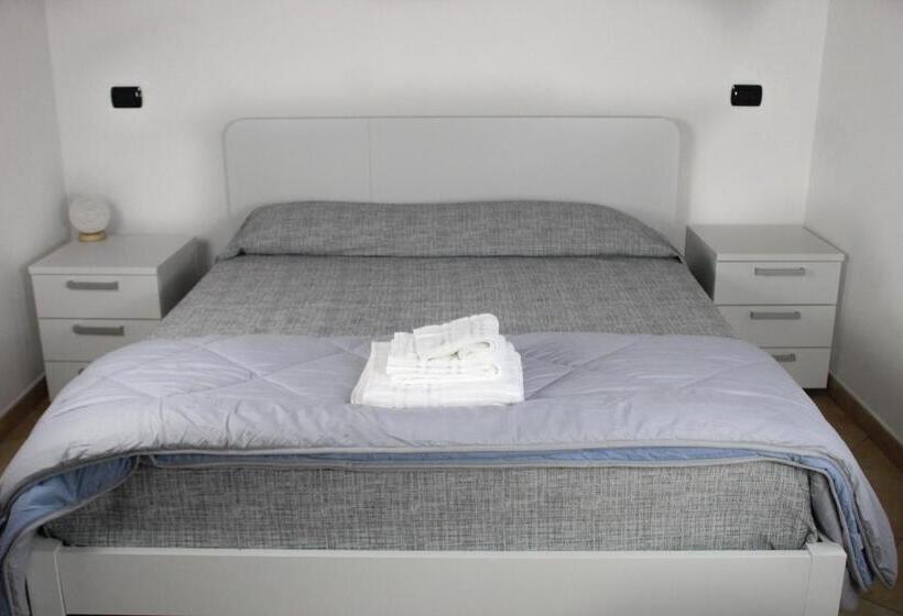 בית מלון כפרי Ardesia