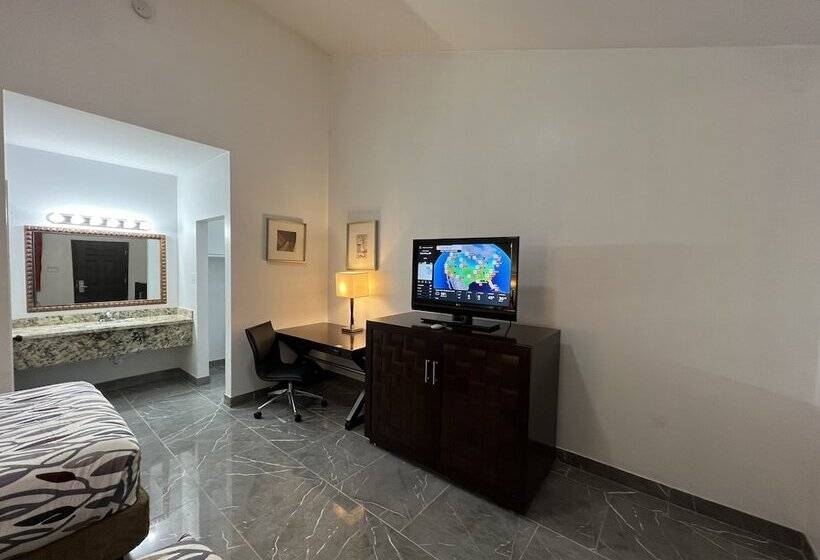 فندق Bass Inn Choke Canyon National Park