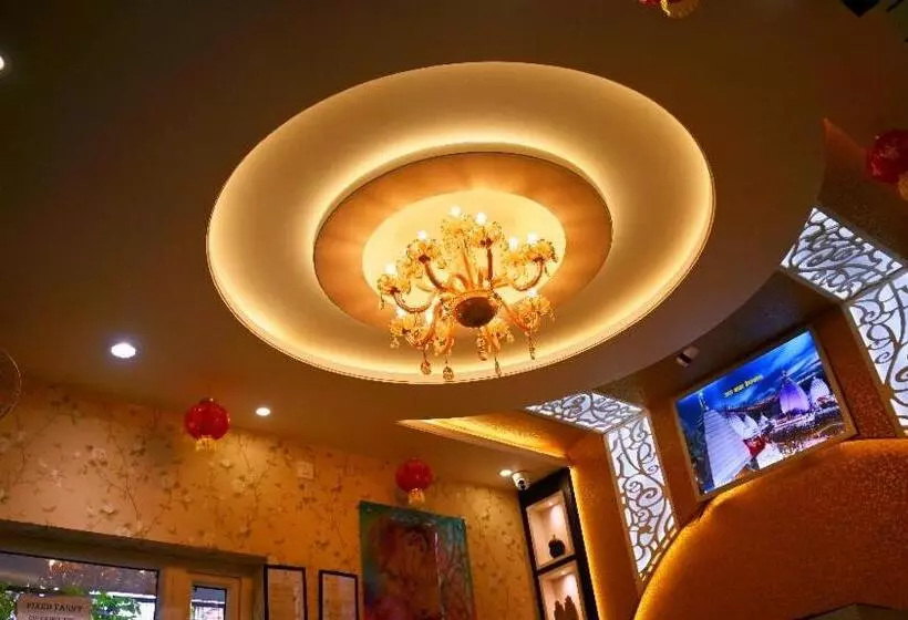 Hotelli Bharati