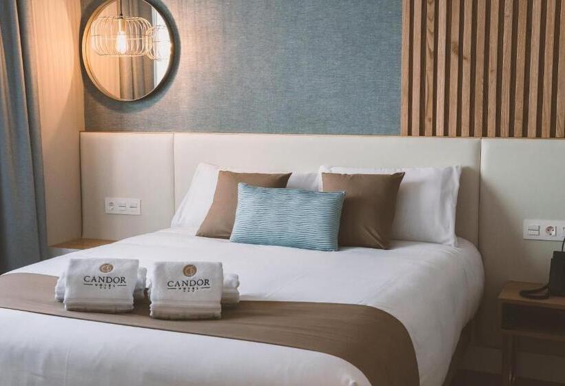 هتل Candor