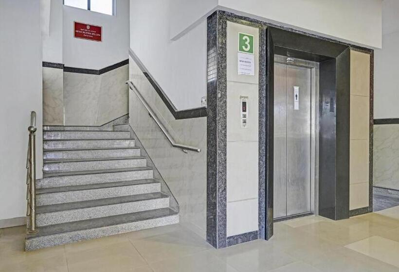 هتل Collection O Sri Sai Ram Suites