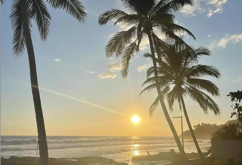 Hotelli Looking2good