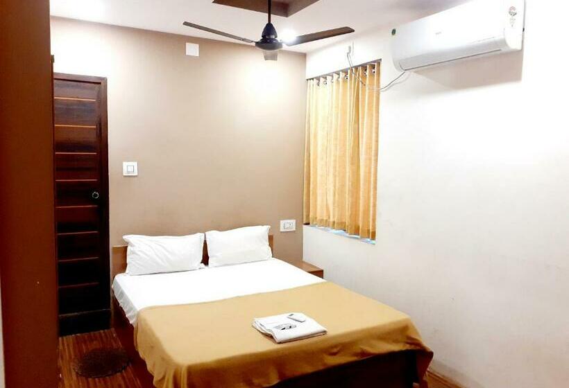 בית מלון כפרי Madery