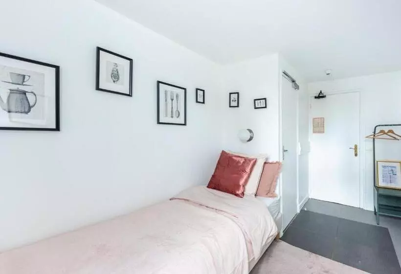 Hotelli Room Sauvage