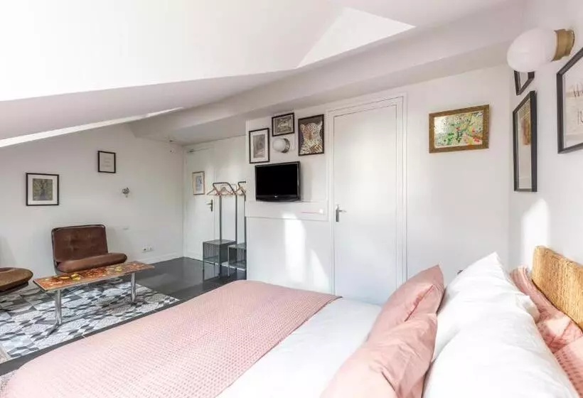 Hotelli Room Sauvage