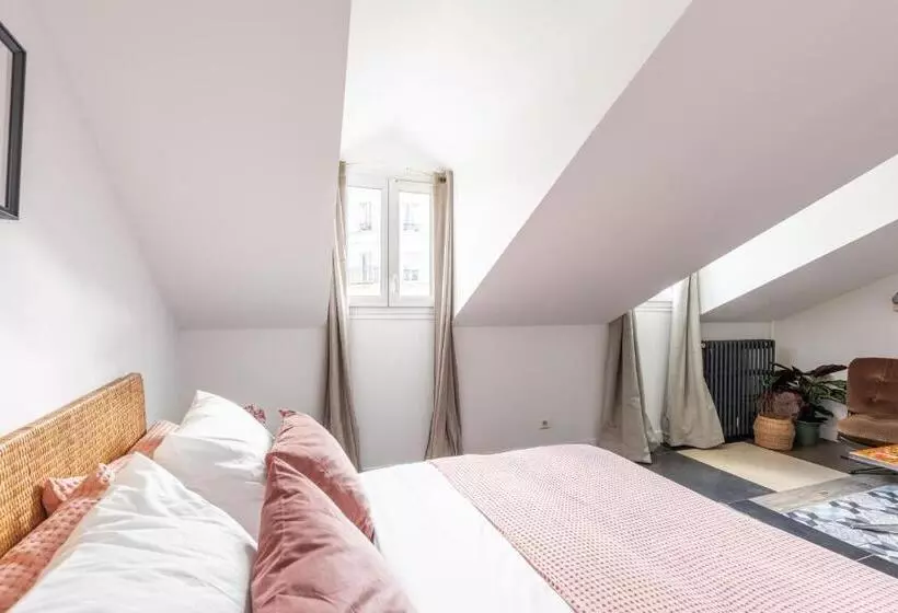 Hotelli Room Sauvage