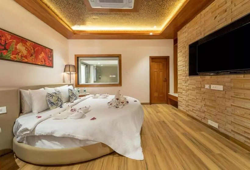 Hotelli Shyama Sarovar Portico