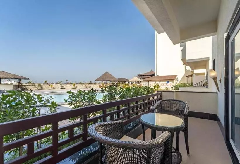 Hotelli Shyama Sarovar Portico