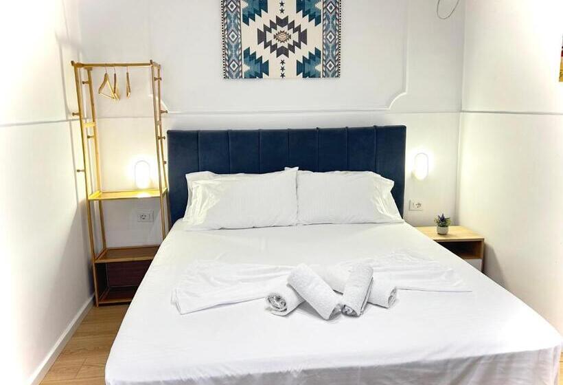 호텔 Tirana Square