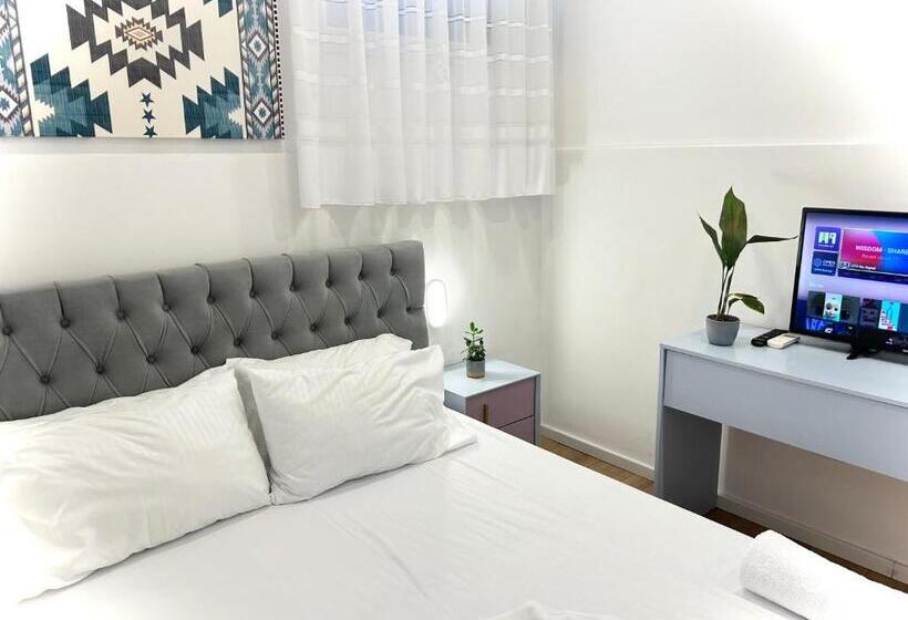 호텔 Tirana Square