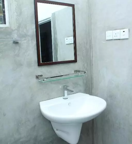 Majatalo Anu Villa Kabalana