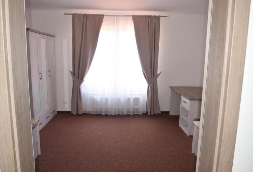 Пансион Baseline športový Areál & Penzión