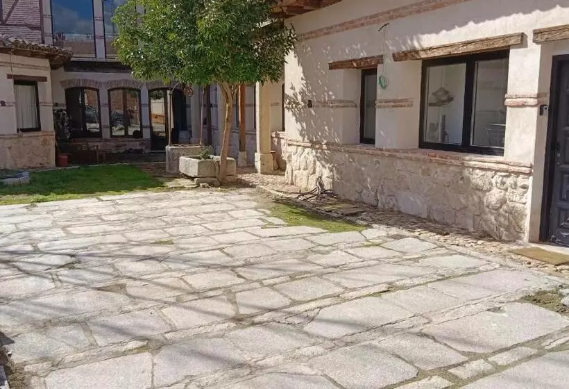 Majatalo Casa De Los Mendoza   Casa Solariega En El Casco Histórico