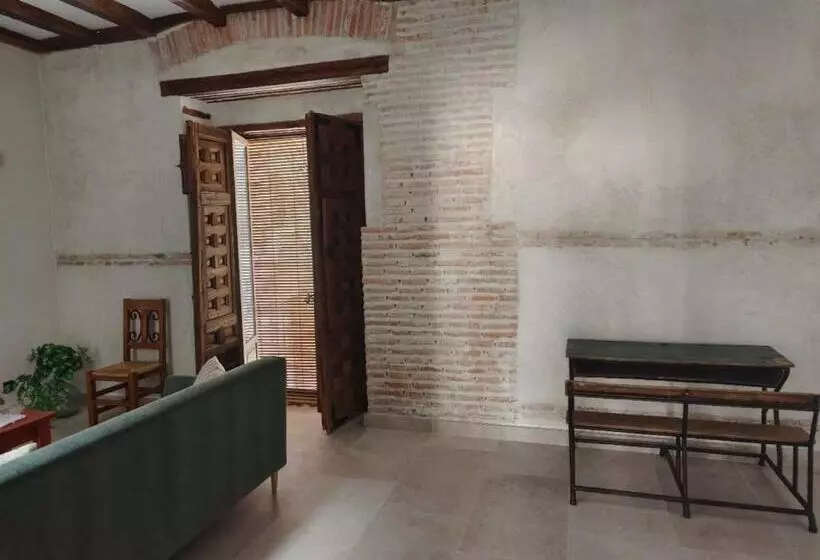 Majatalo Casa De Los Mendoza   Casa Solariega En El Casco Histórico