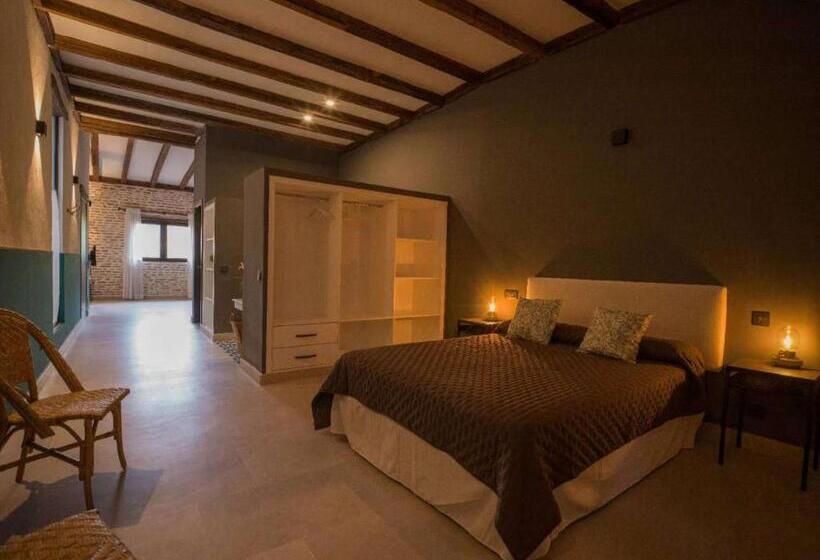 پانسیون Casa De Los Mendoza Casa Solariega En El Casco Histórico