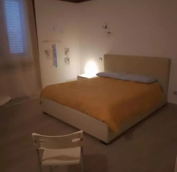 ペンション Roomsfree!!!!
