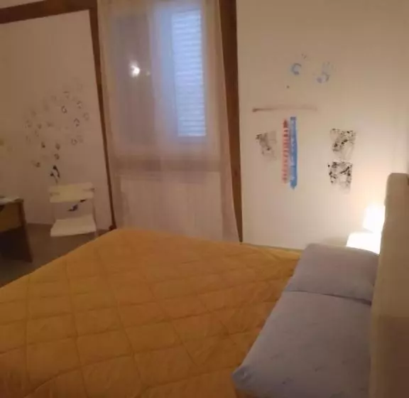 ペンション Roomsfree!!!!