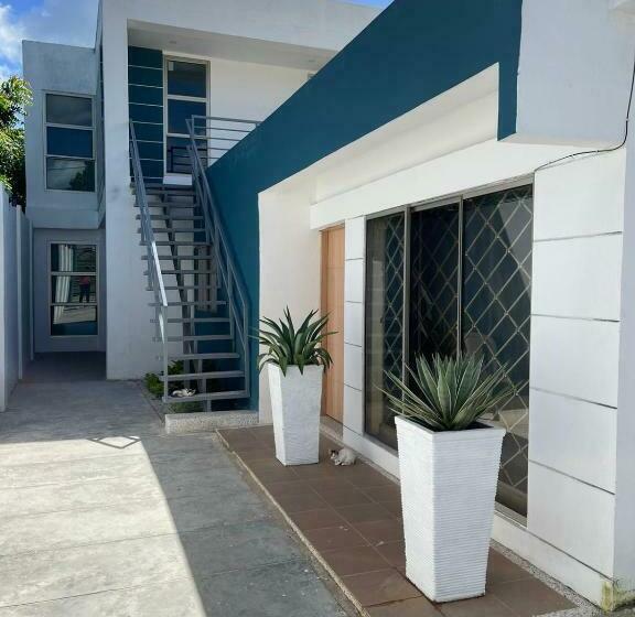 膳宿费 Work Space Hostal