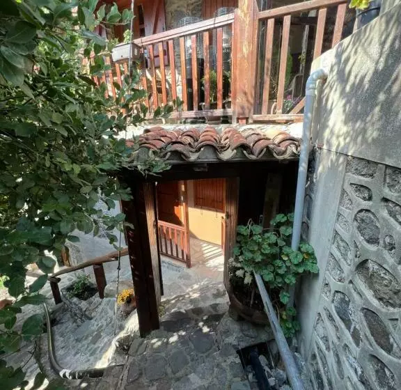 ベッドアンドブレックファースト Galinicafe22 Suites