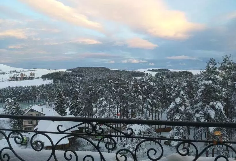 Dino Panorama Gallery And Library Zlatibor