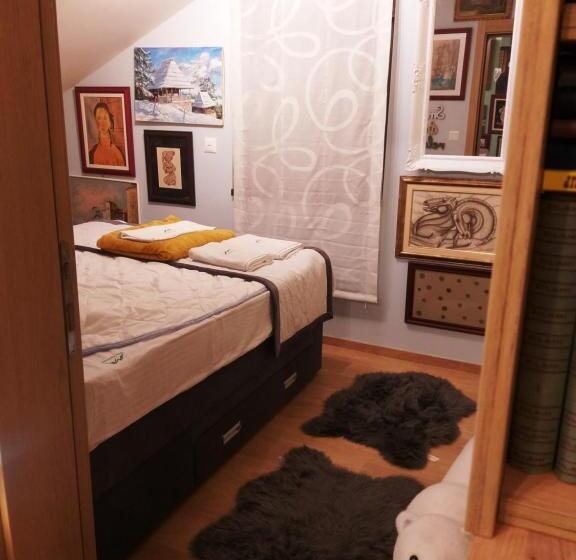 Dino Panorama Gallery And Library Zlatibor