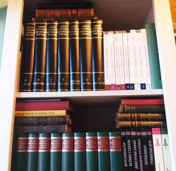 Dino Panorama Gallery And Library Zlatibor