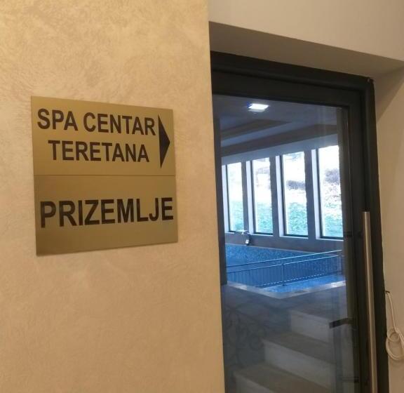 Dino Panorama Gallery And Library Zlatibor