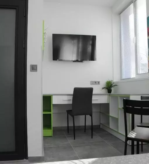 Dorm Bg Pet Friendly Apart