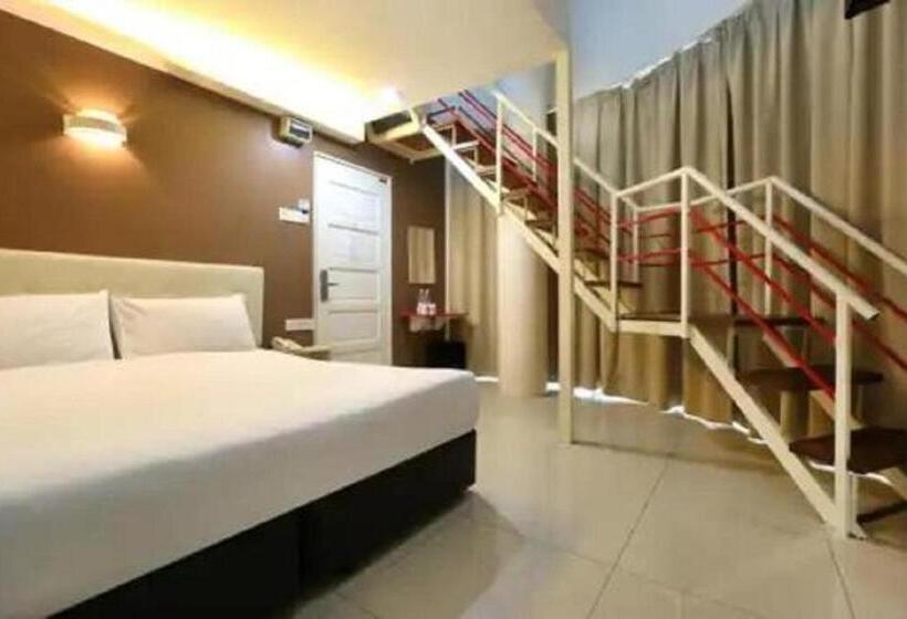 Hotel Swing And Pillows At Pj Kd