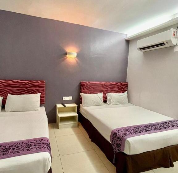 Hotel Swing And Pillows At Pj Kd