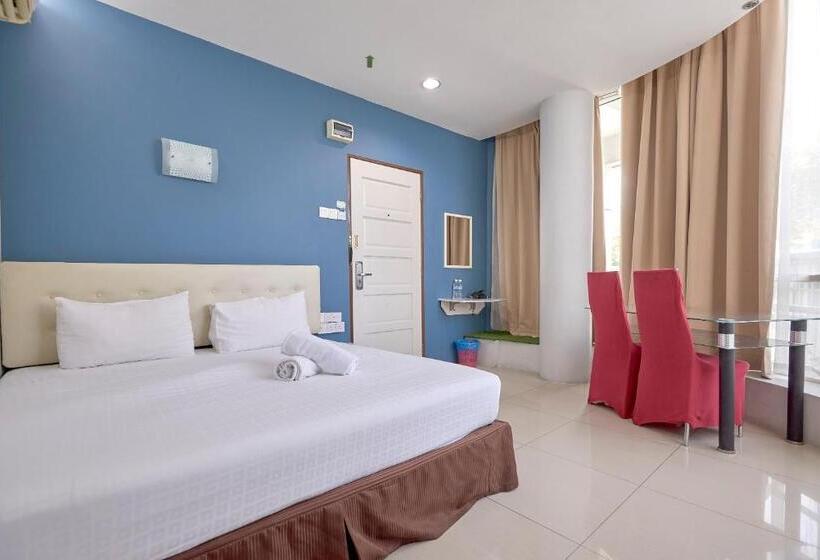 Hotel Swing And Pillows At Pj Kd