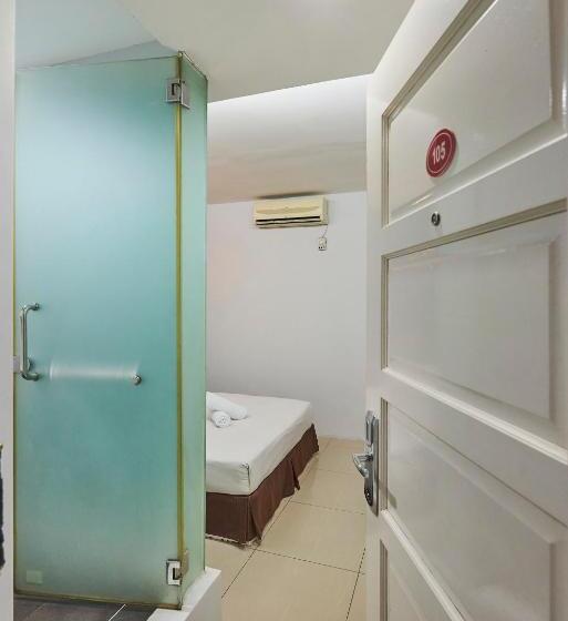 Hotel Swing And Pillows At Pj Kd