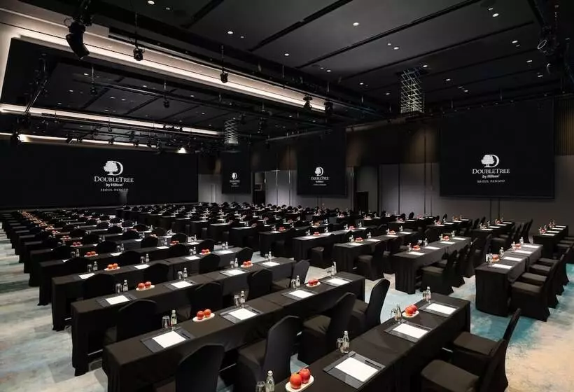 هتل Doubletree By Hilton Seoul Pangyo