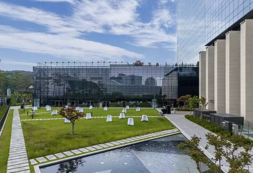 هتل Doubletree By Hilton Seoul Pangyo