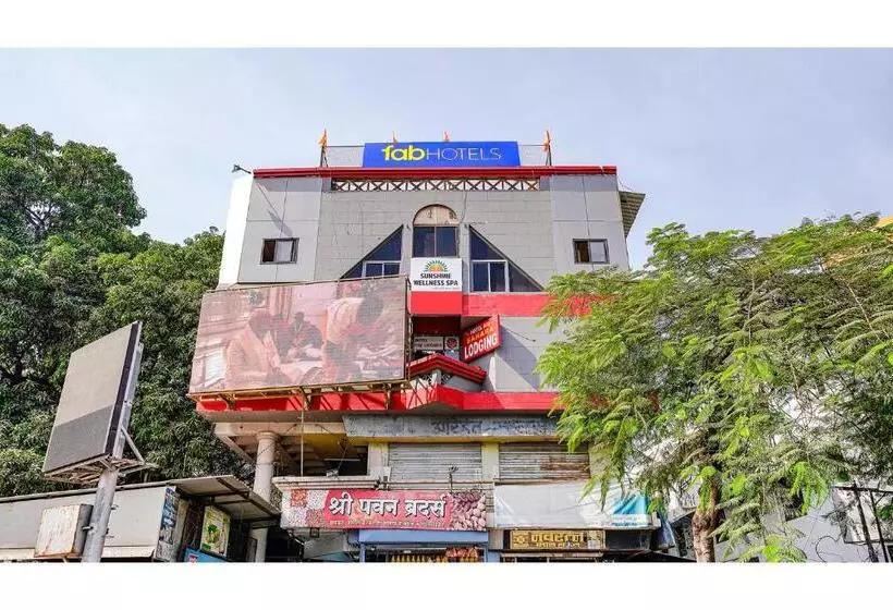 Hotelli Fabexpress Sai Lodging I   Nr Nashik Railway Station