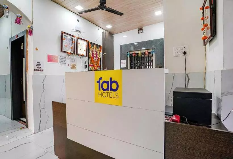 Hotelli Fabexpress Sai Lodging I   Nr Nashik Railway Station